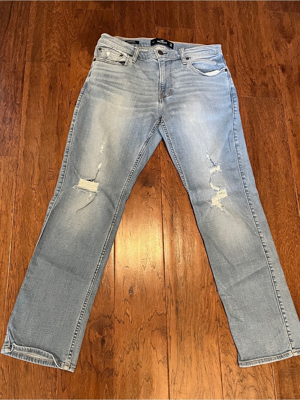 Vintage Hollister Light Blue Distressed Women’s Jeans Size 32